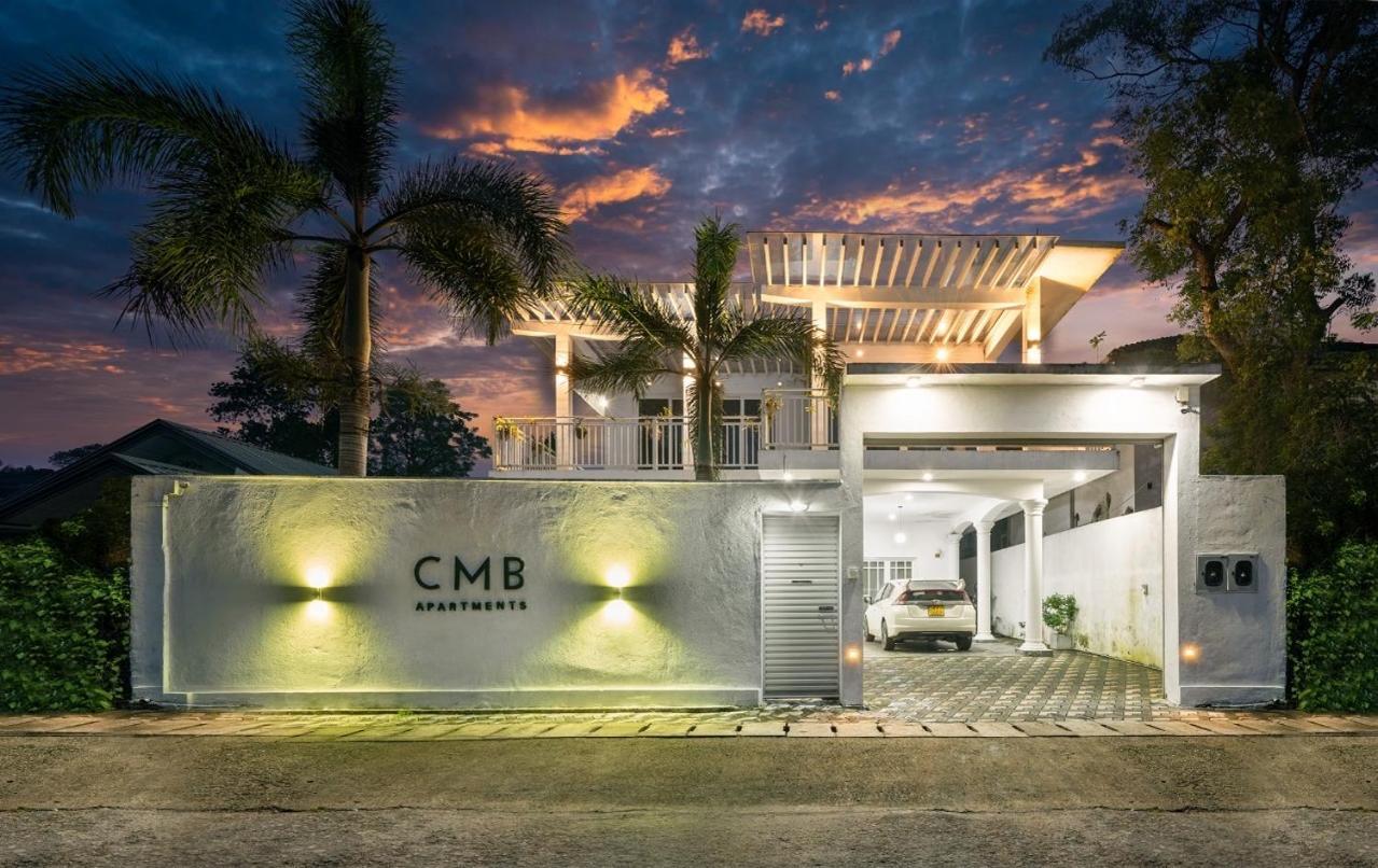 Airport Hotel By Cmb Apartments Negombo Buitenkant foto